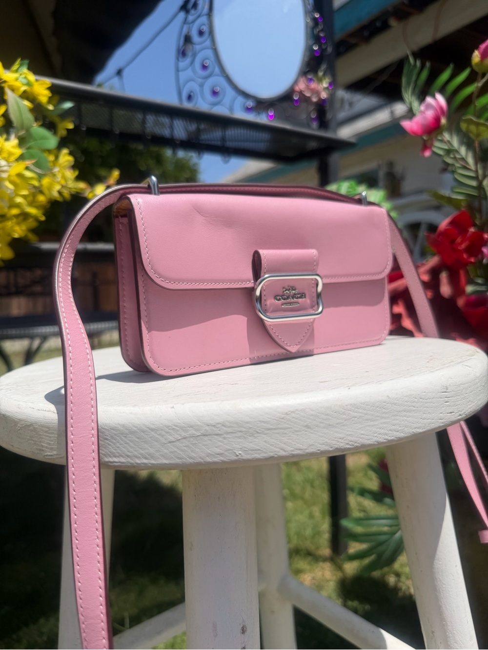 Coach Pink Leather Crossbody Shoulder Bag with Turn-Lock - Picture 3 of 6